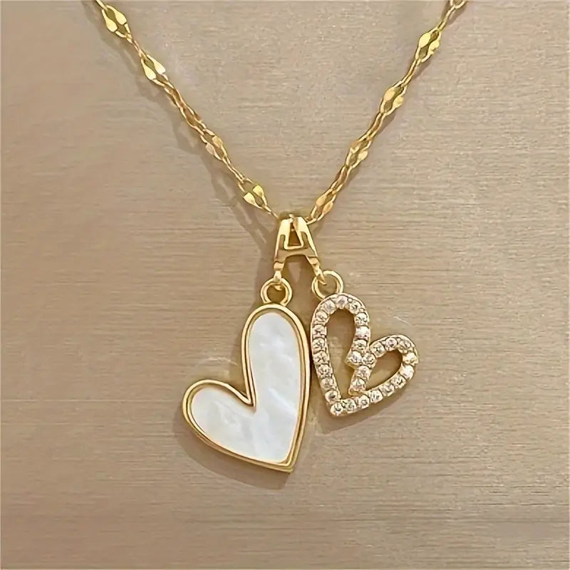 Chaine avec medaillon en coeur