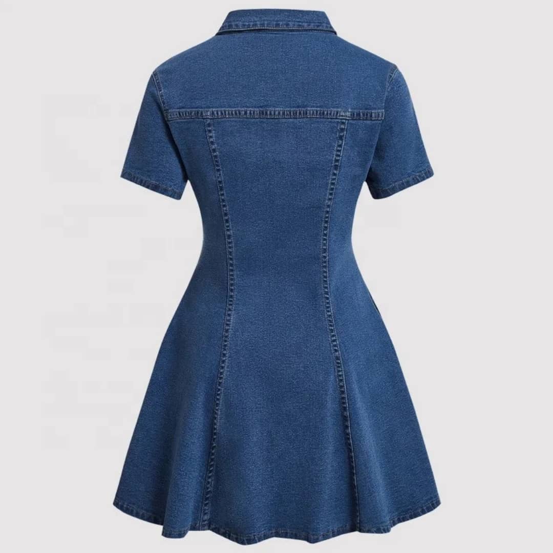 Mini robe decontractee coupe evasee