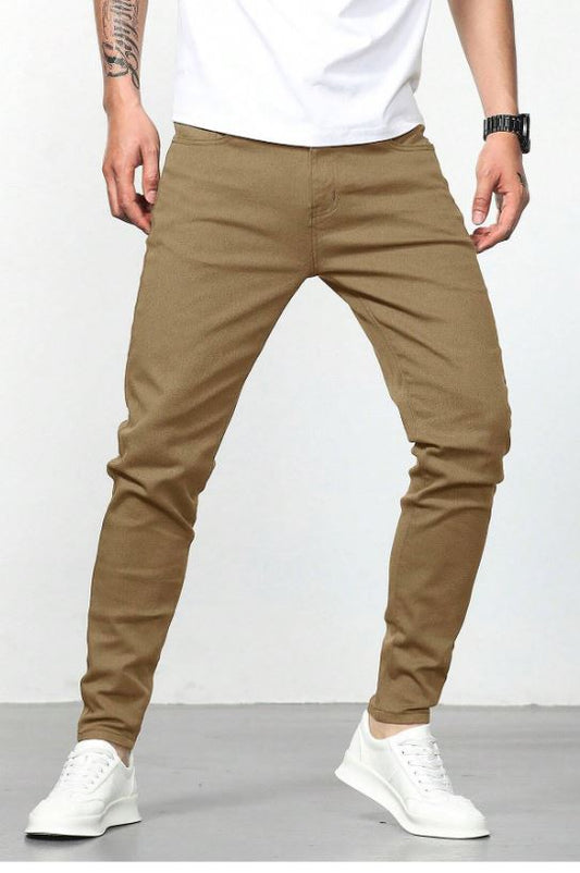 Jeans slim pour homme avec poches en biais et jambe fuselée