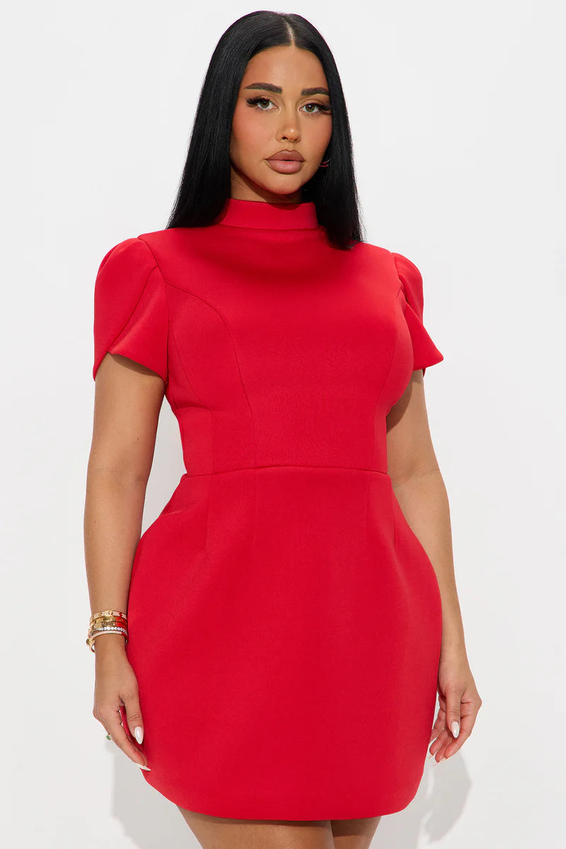 Mini-robe col montant